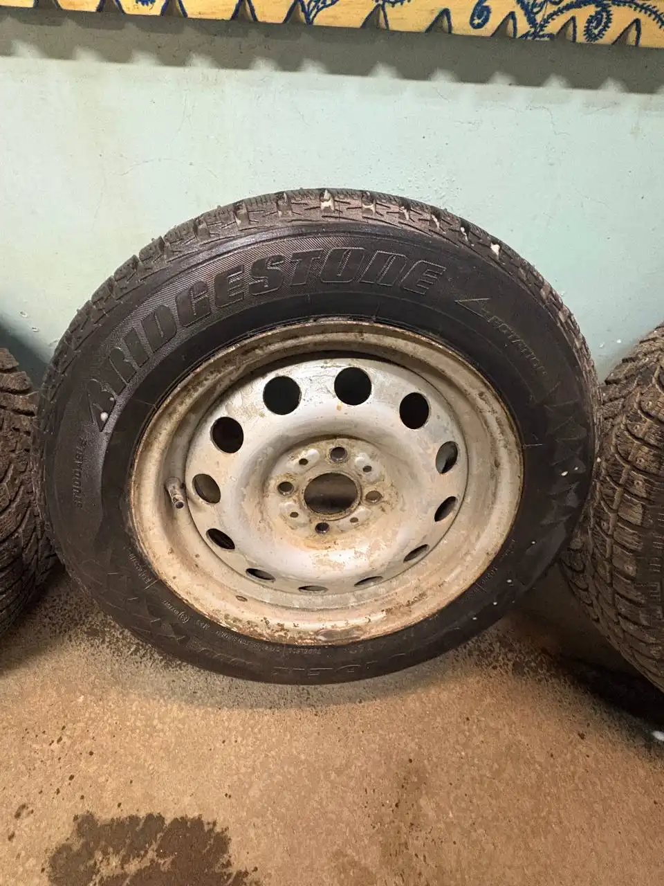 Продам комплект зимних колес Кама R14 175/65 - Шины и диски (Авто) в Тольятти