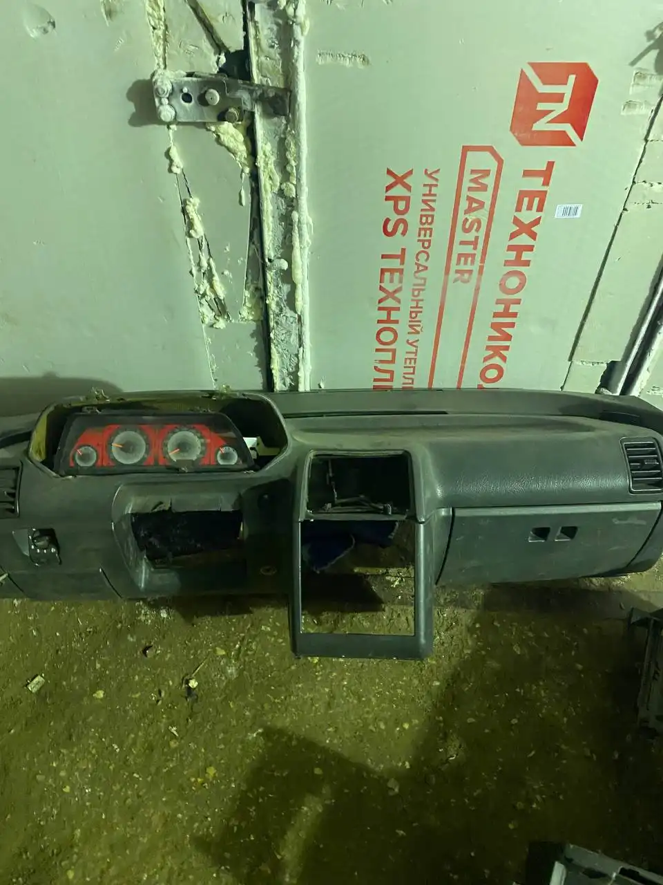 Панель ВАЗ 2110 целая - Кузовные детали (Запчасти) в Тольятти