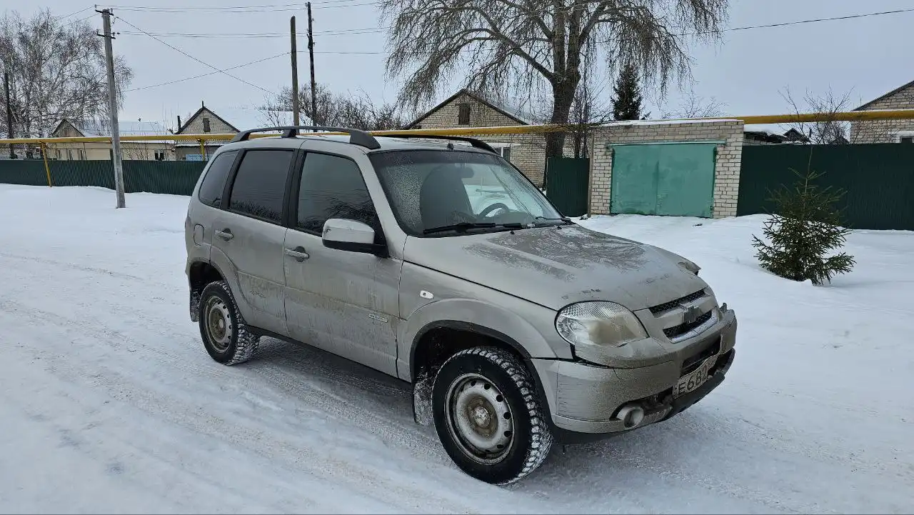 Продажа Bertone Chevrolet Niva 2015 года - Внедорожники (Авто) в Тольятти