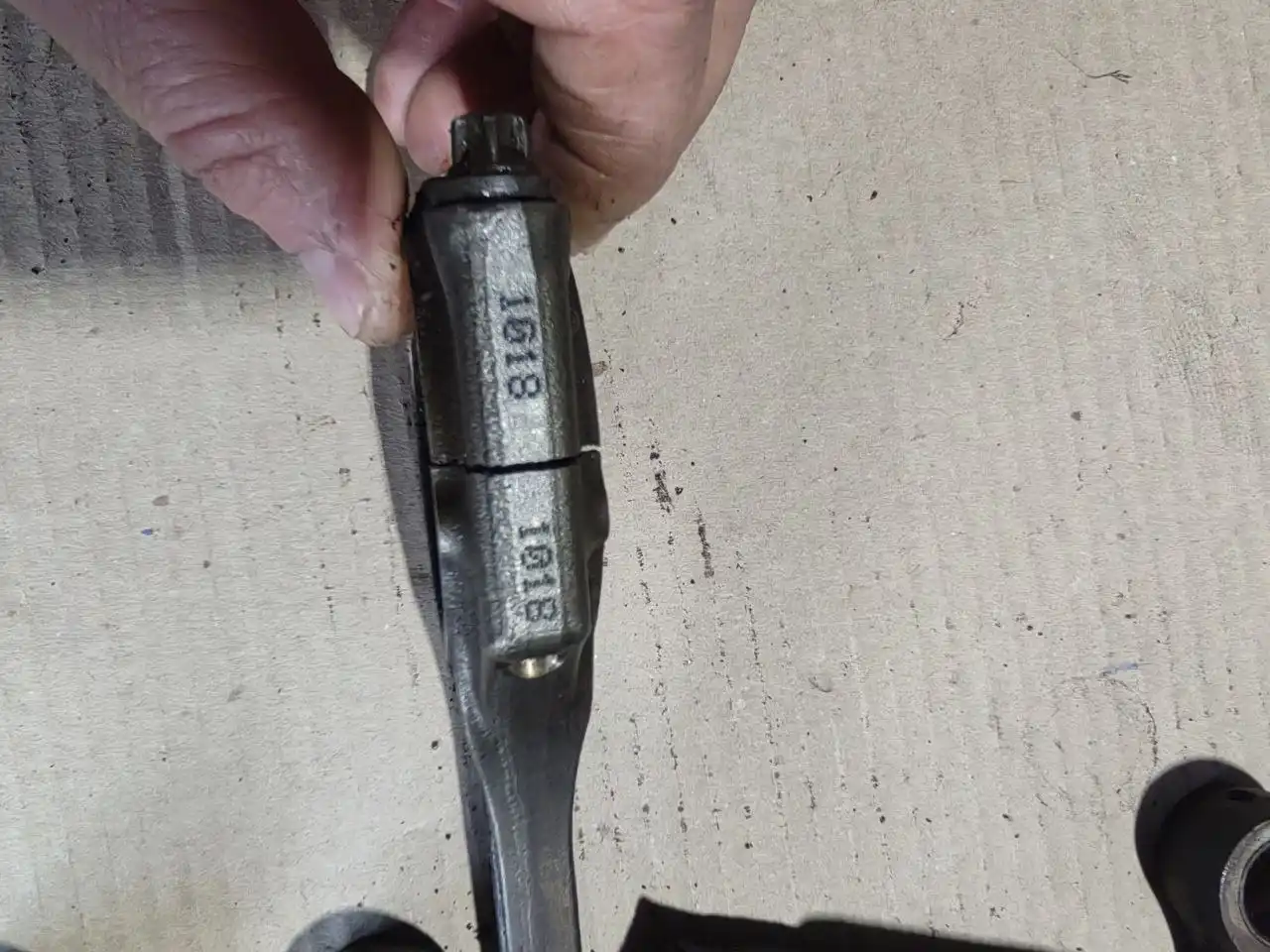 Шатуны и ролик Гранта - Автозапчасти (Запчасти) в Тольятти