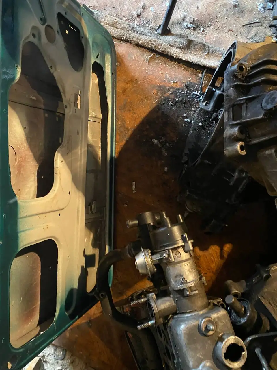 Продажа автомобильных дверей - Кузовные детали (Авто) в Тольятти