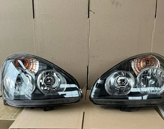 Фары на Ладу Приору с черной маской - Шиномонтажное оборудование в Тольятти