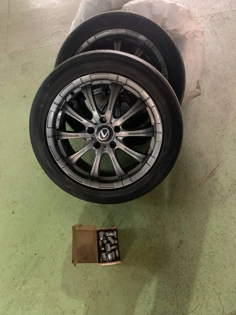 Диски R17 5x114.3 с резиной Toyo - Запчасти (Авто) в Тольятти