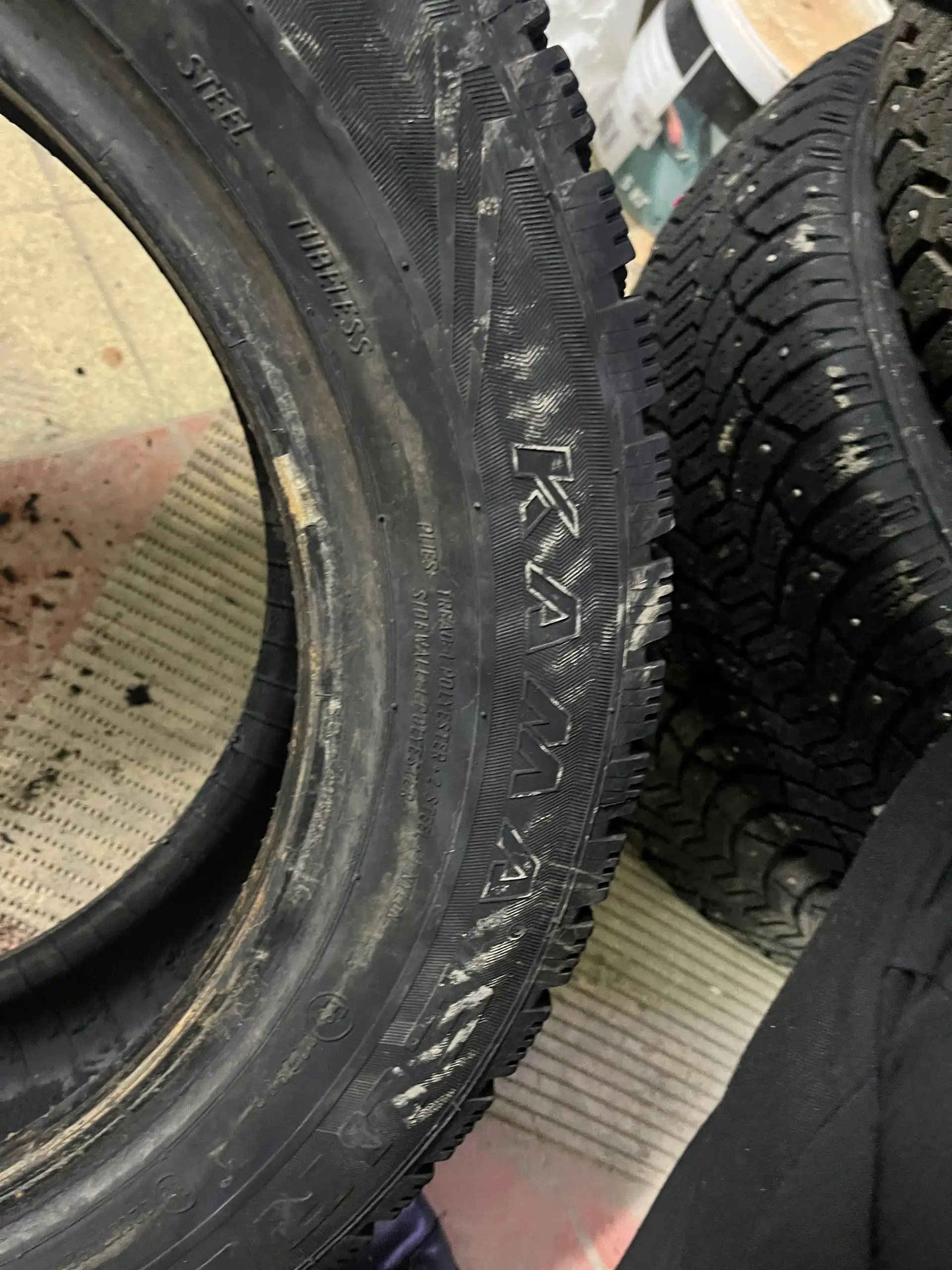 Продажа автомобильных шин R13 и R14 с остатком протектора - Шины и диски (Авто) в Тольятти