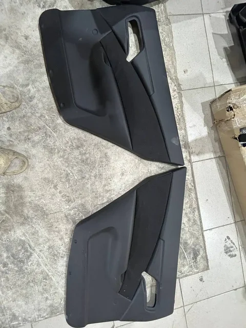 Продам комплект дверных карт люкс ВАЗ 2110-2112 - Выхлопная система в Тольятти