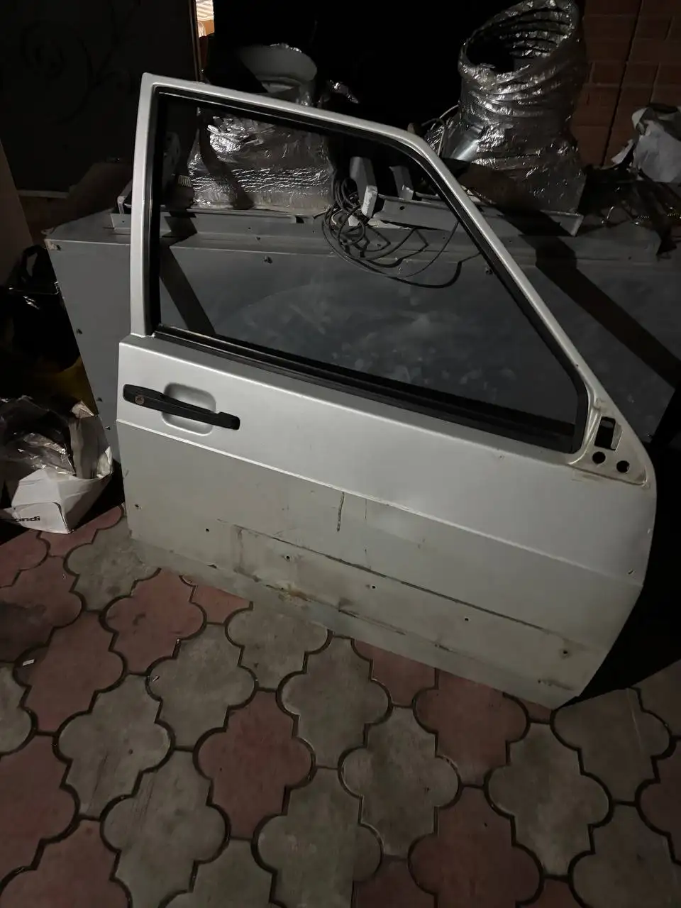 Передняя пассажирская дверь ВАЗ 2109 под ремонт - Кузовные запчасти (Запчасти) в Тольятти