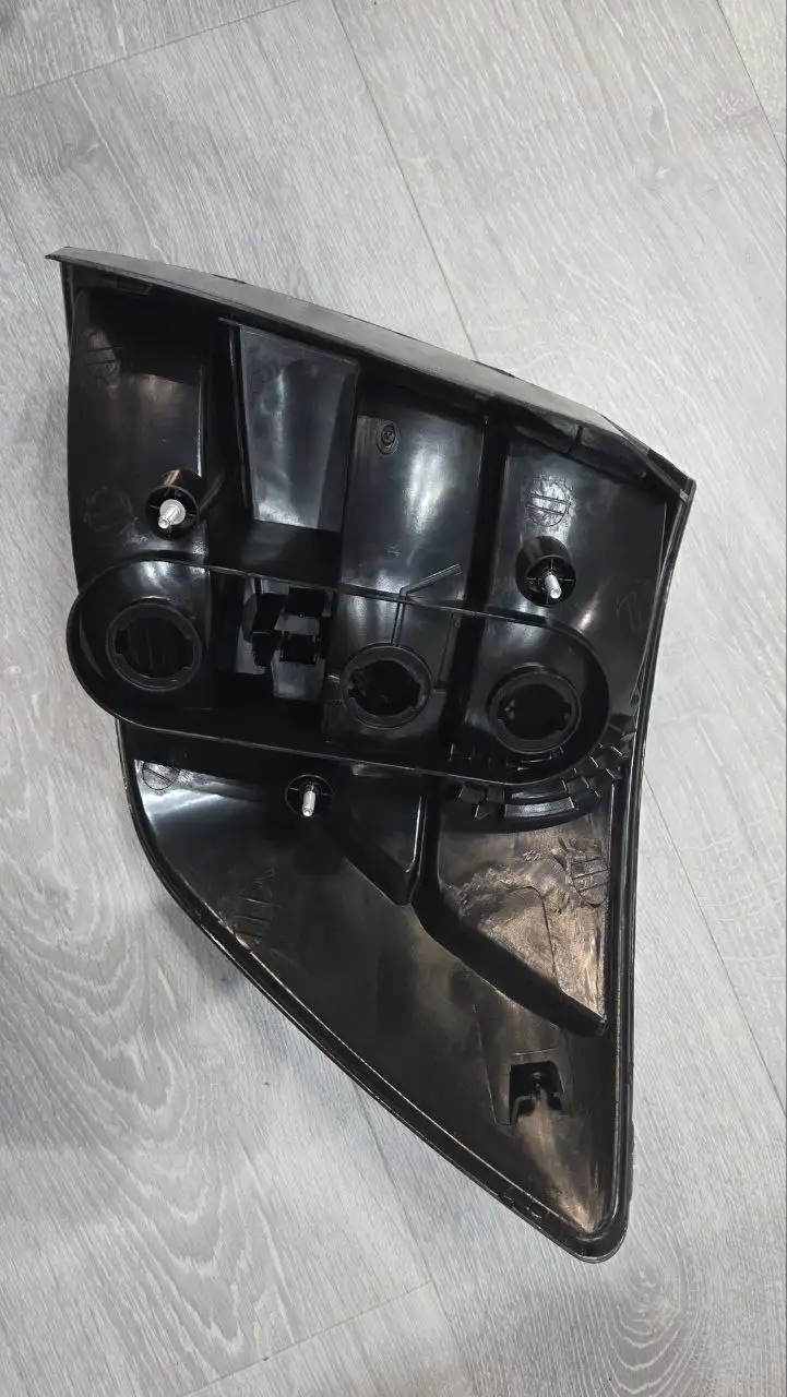 Продам задние фары Гранта - Автосвет (Запчасти) в Тольятти