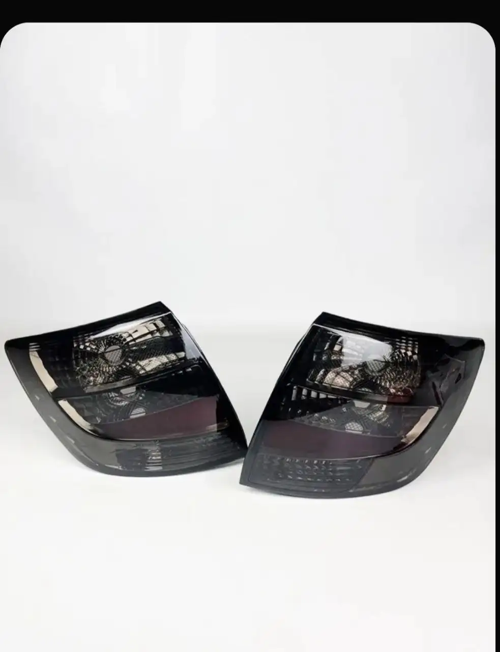 Продам задние фары Гранта - Автосвет (Запчасти) в Тольятти