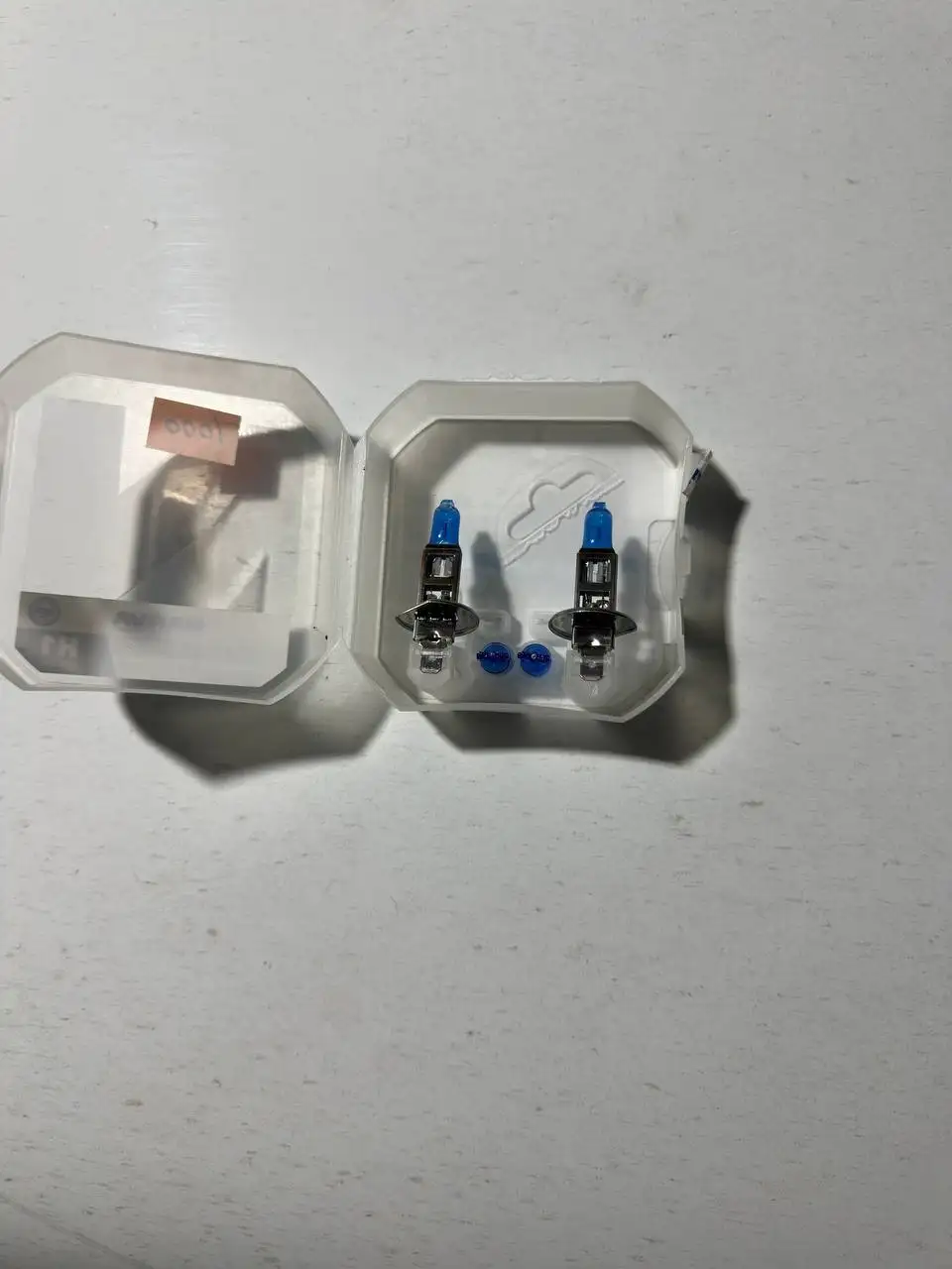 Продажа новых автомобильных фар H1 габаритов и ближнего света - Осветительные приборы (Запчасти) в Тольятти