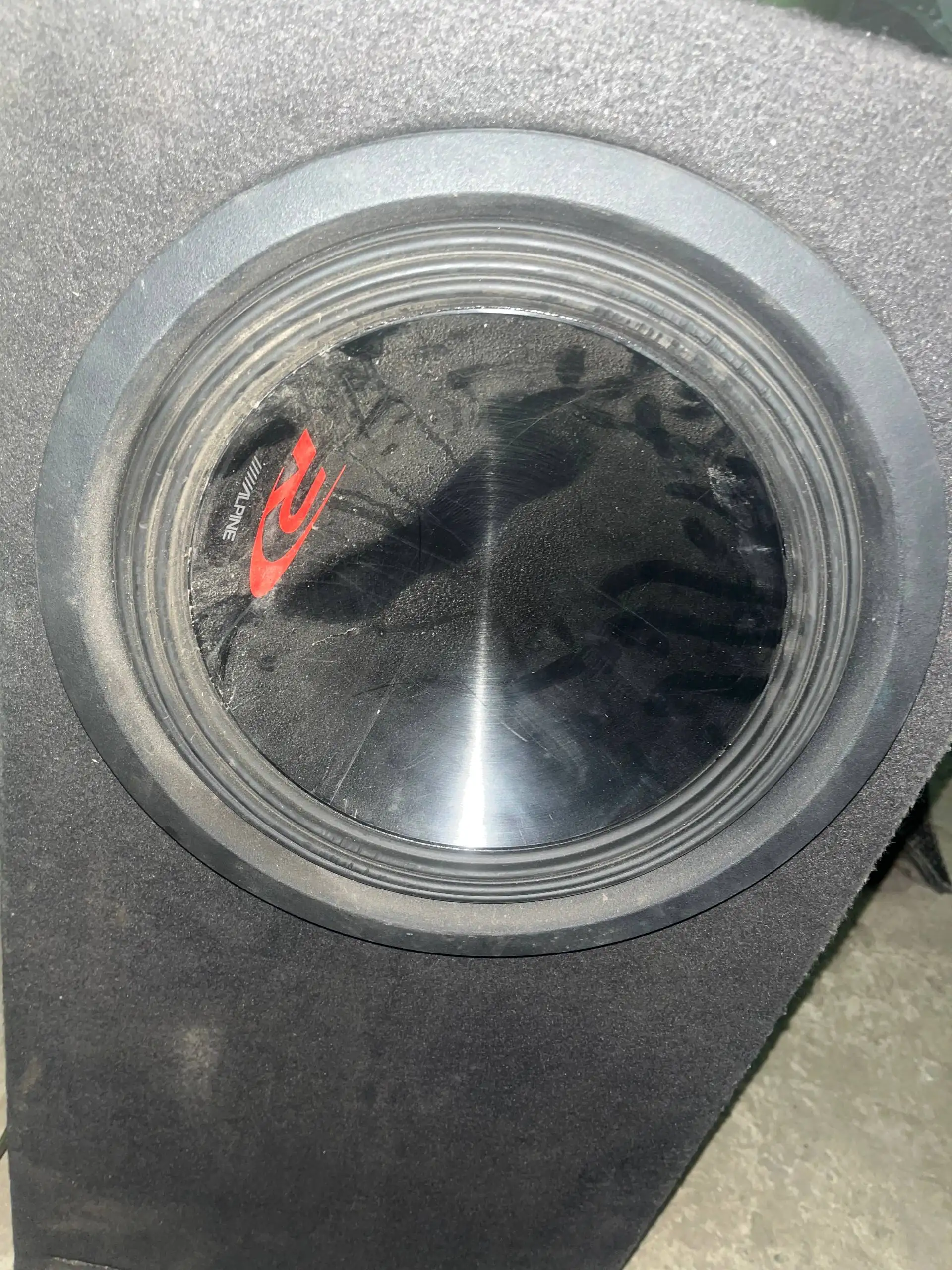 Продам саб Alpine - Акустика (Электроника) в Тольятти