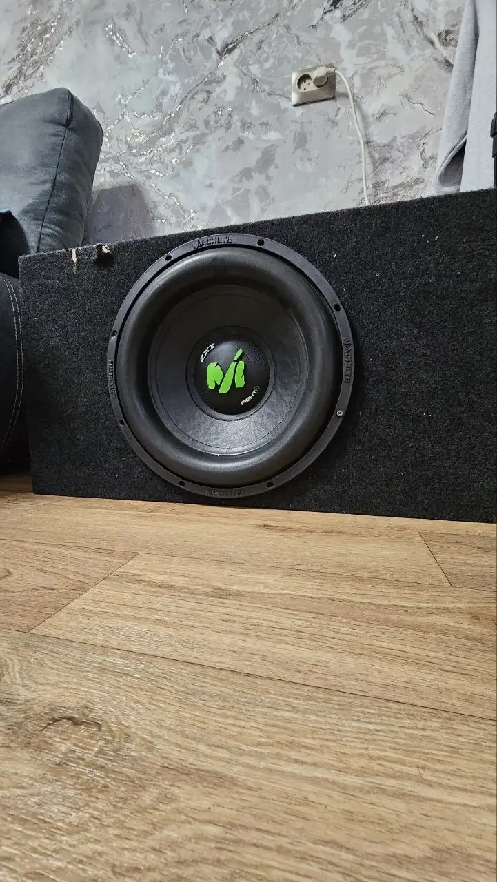 Саб в коробе и мачетка - Барахолка в Тольятти