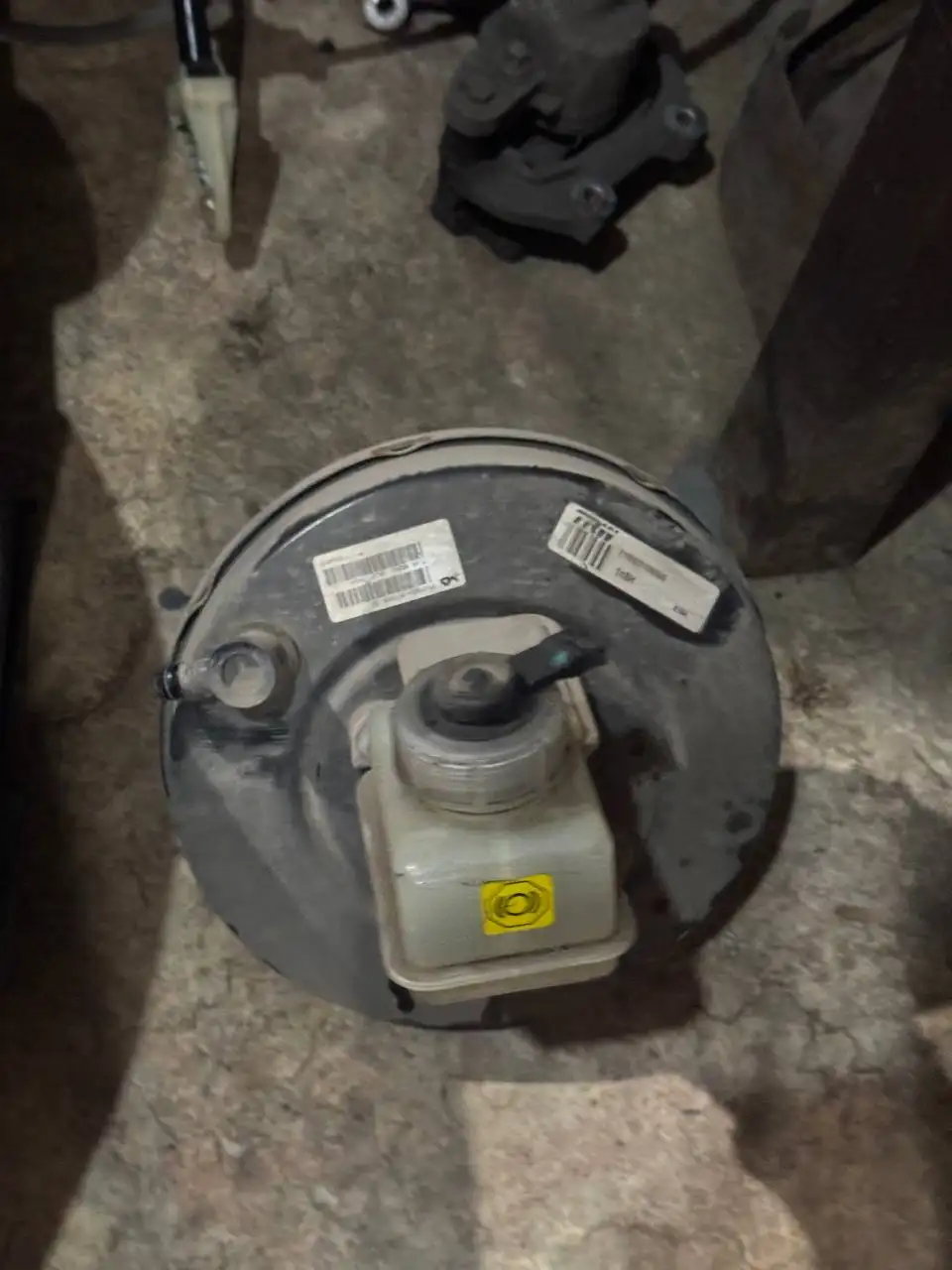 Автомобильные запчасти и аксессуары - Запчасти в Тольятти