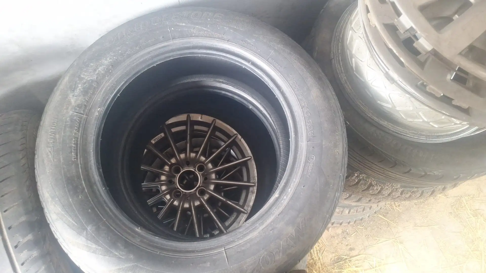 Два автомобильных аккумулятора - Аккумуляторы (Запчасти) в Тольятти