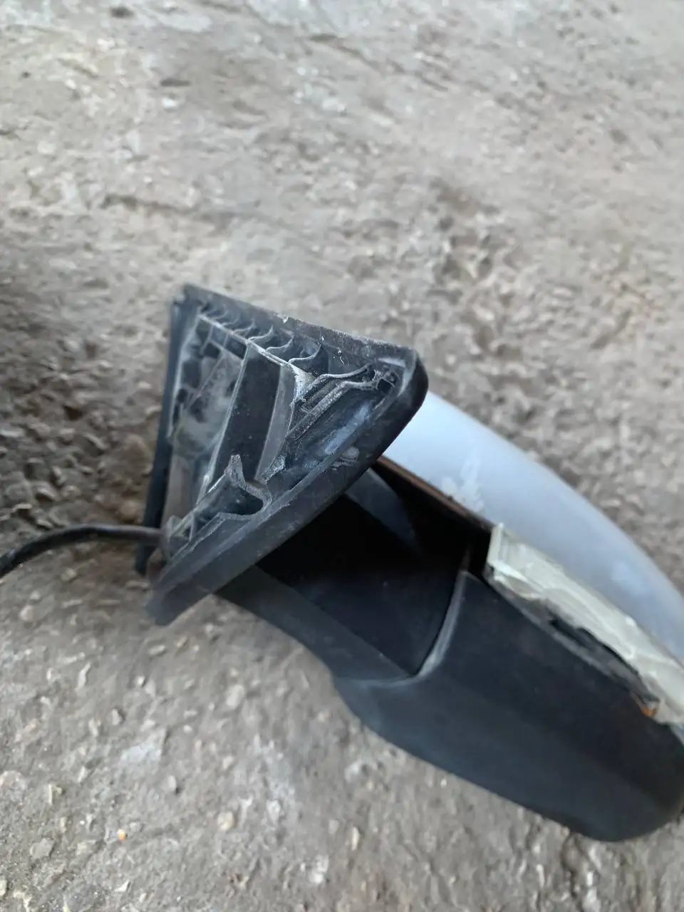 Запчасти для автомобиля: пружины, руль, зеркала - Запчасти в Тольятти