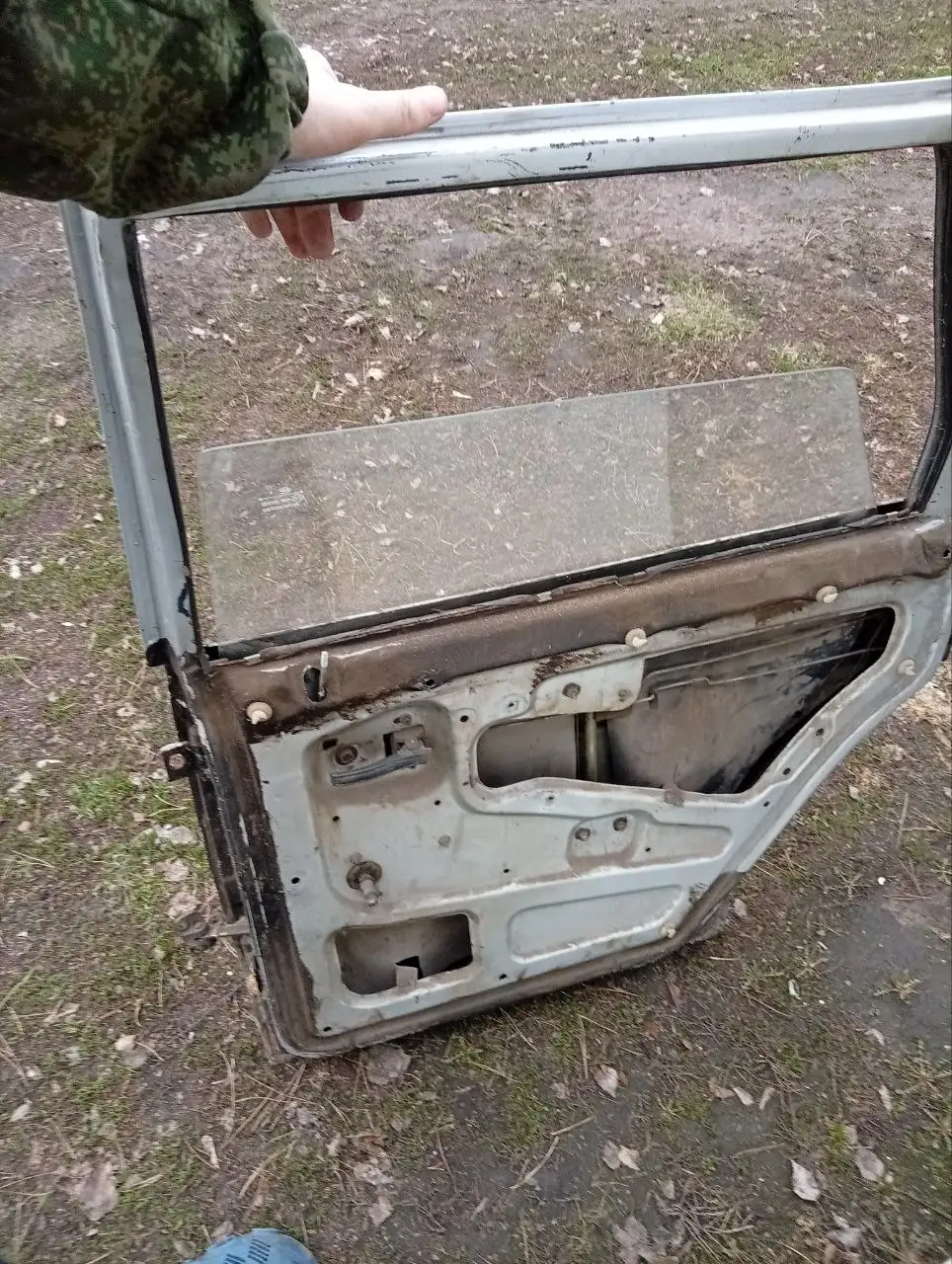 Продажа двери от автомобиля ВАЗ 2109 - Автозапчасти (Запчасти) в Тольятти