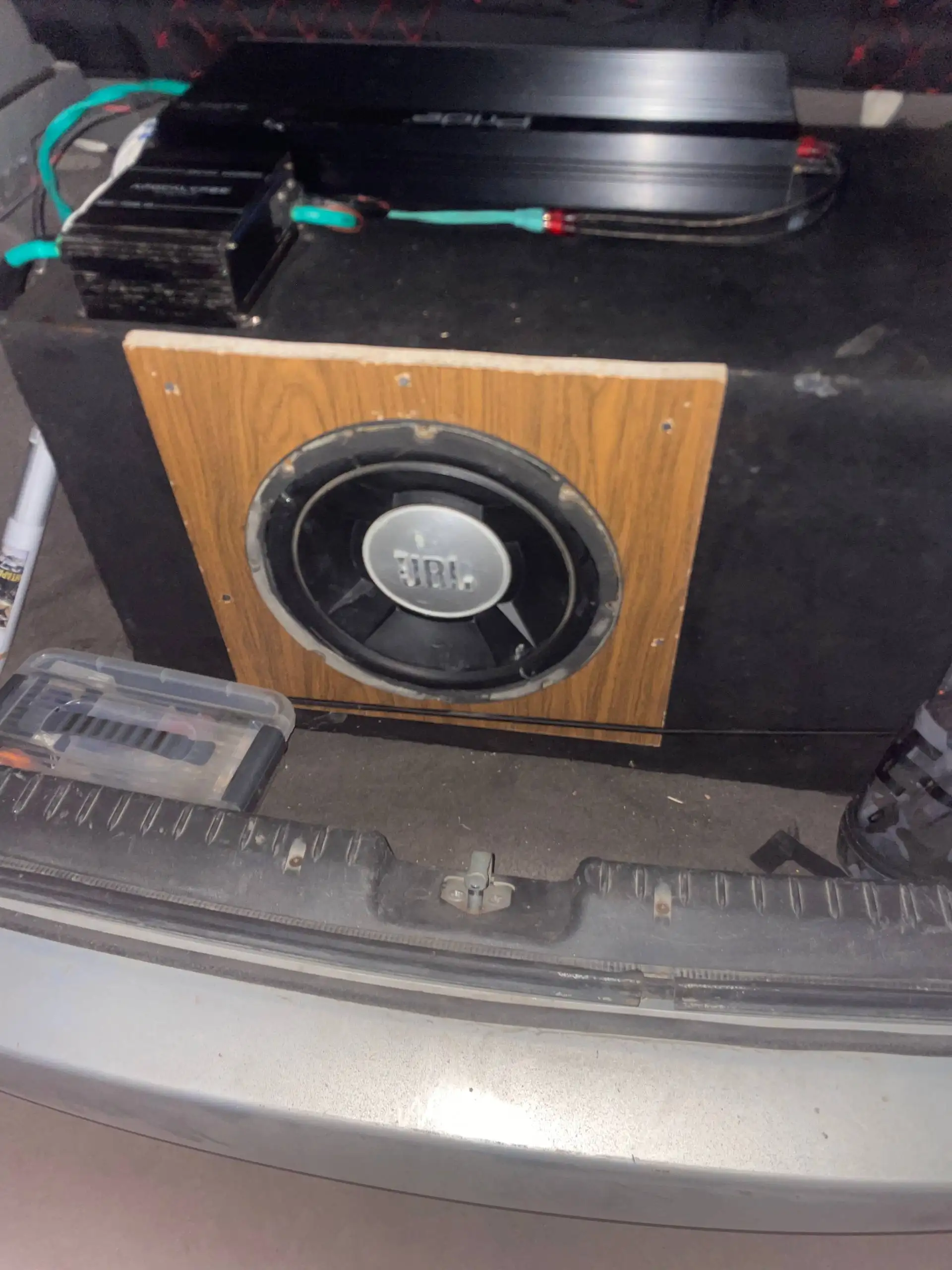 Саб JBL 1100 с коробом - Аудиотехника (Электроника) в Тольятти