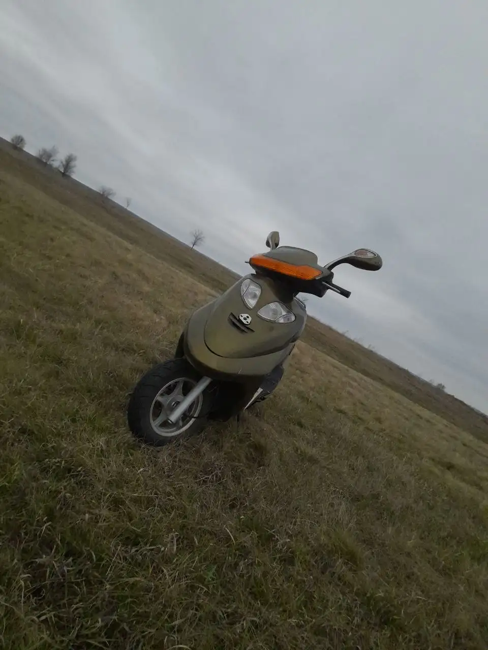 Продам скутер 50 кубов - Мотоциклы и скутеры (Авто) в Тольятти