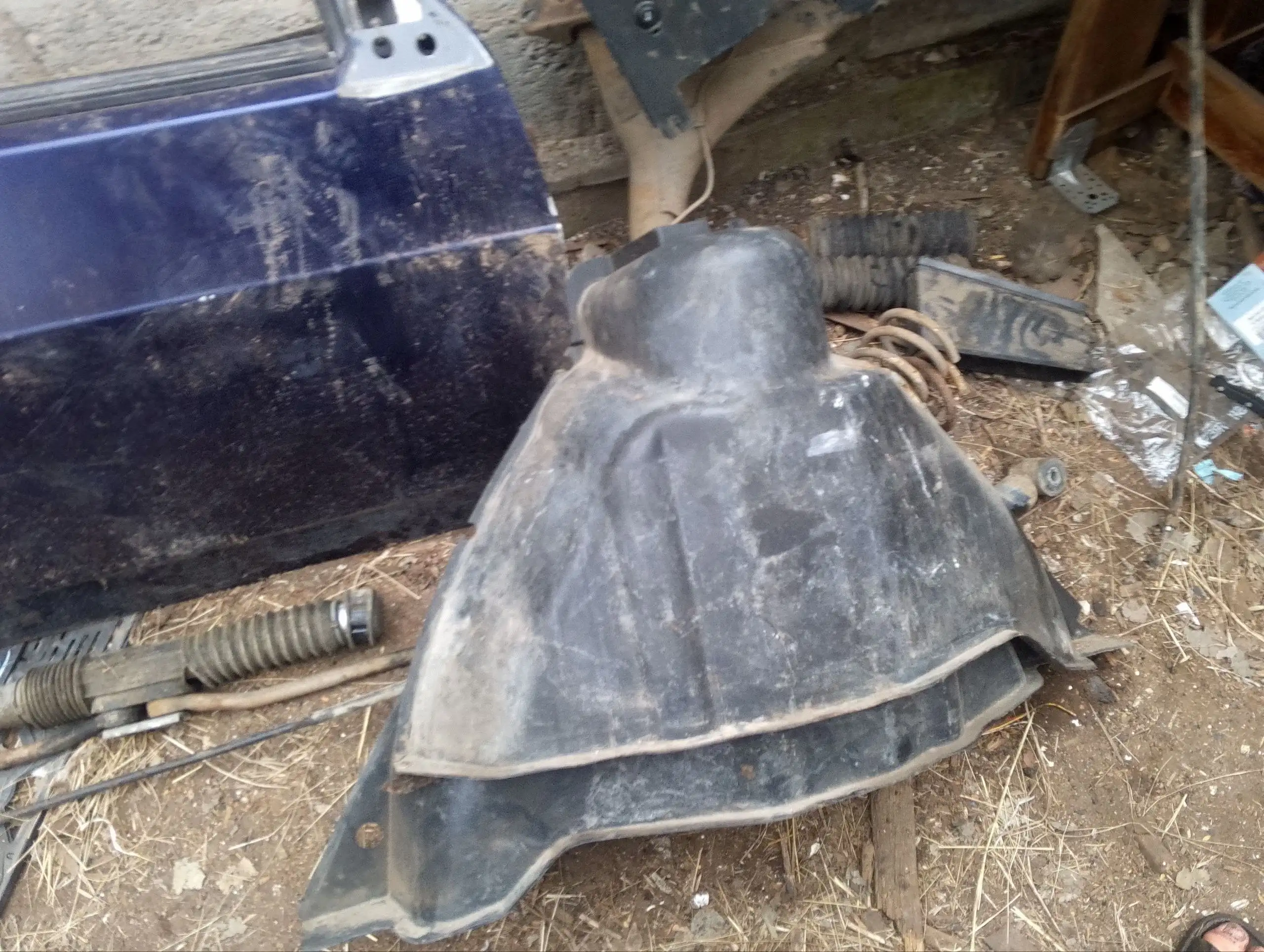 Продам автозапчасти на ВАЗ 2109 - Кузовные детали (Запчасти) в Тольятти