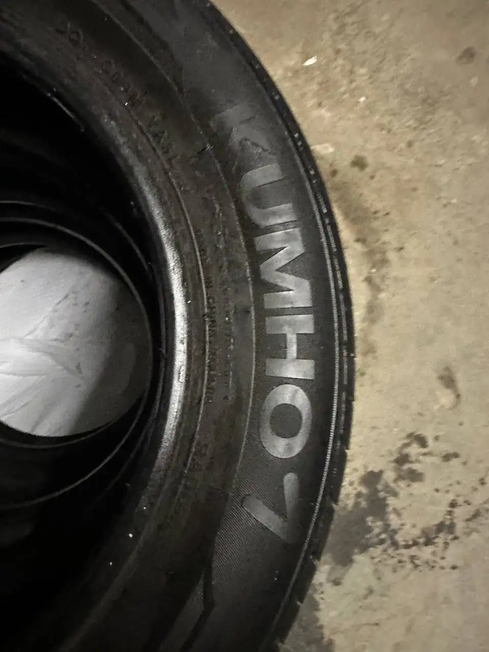 Продам резину 185/65 R15 - Шины и диски (Авто) в Тольятти