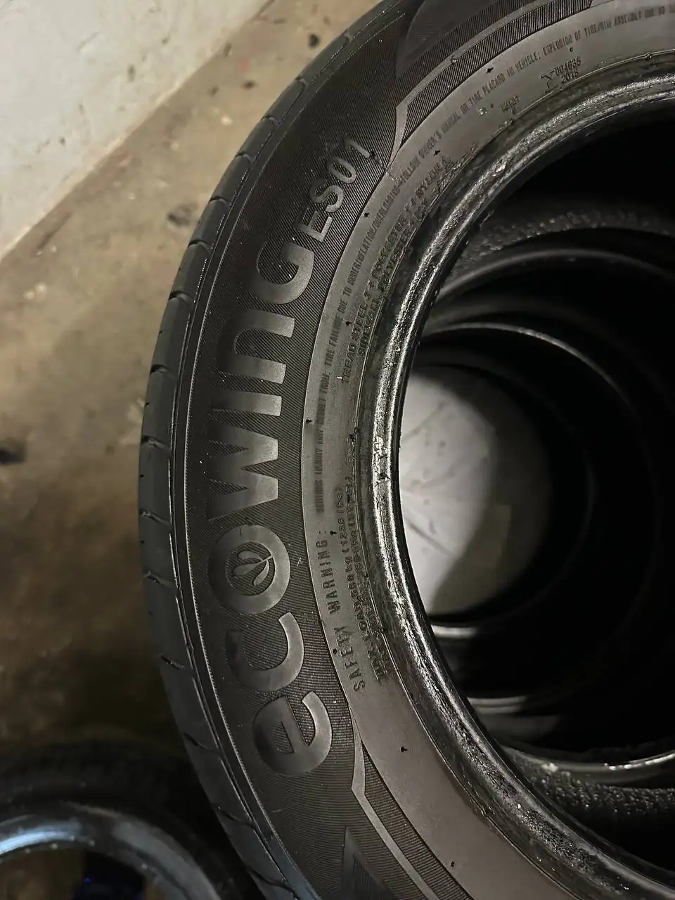 Продам резину 185/65 R15 - Шины и диски (Авто) в Тольятти