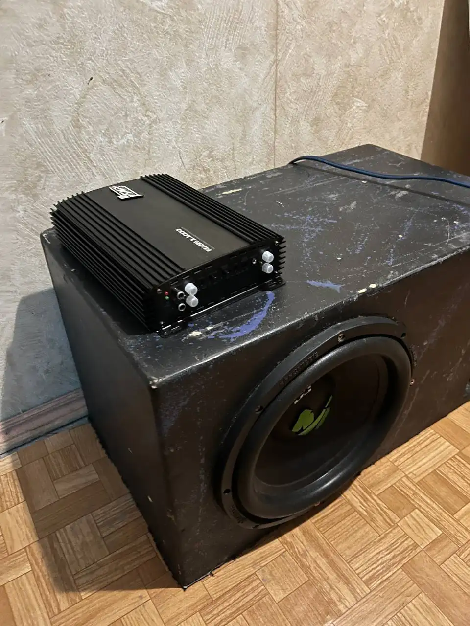 Обмен магнитолы ML12R на 15 сабвуфер в коробе в Тольятти - Автоэлектроника и музыка (Авто) в Тольятти