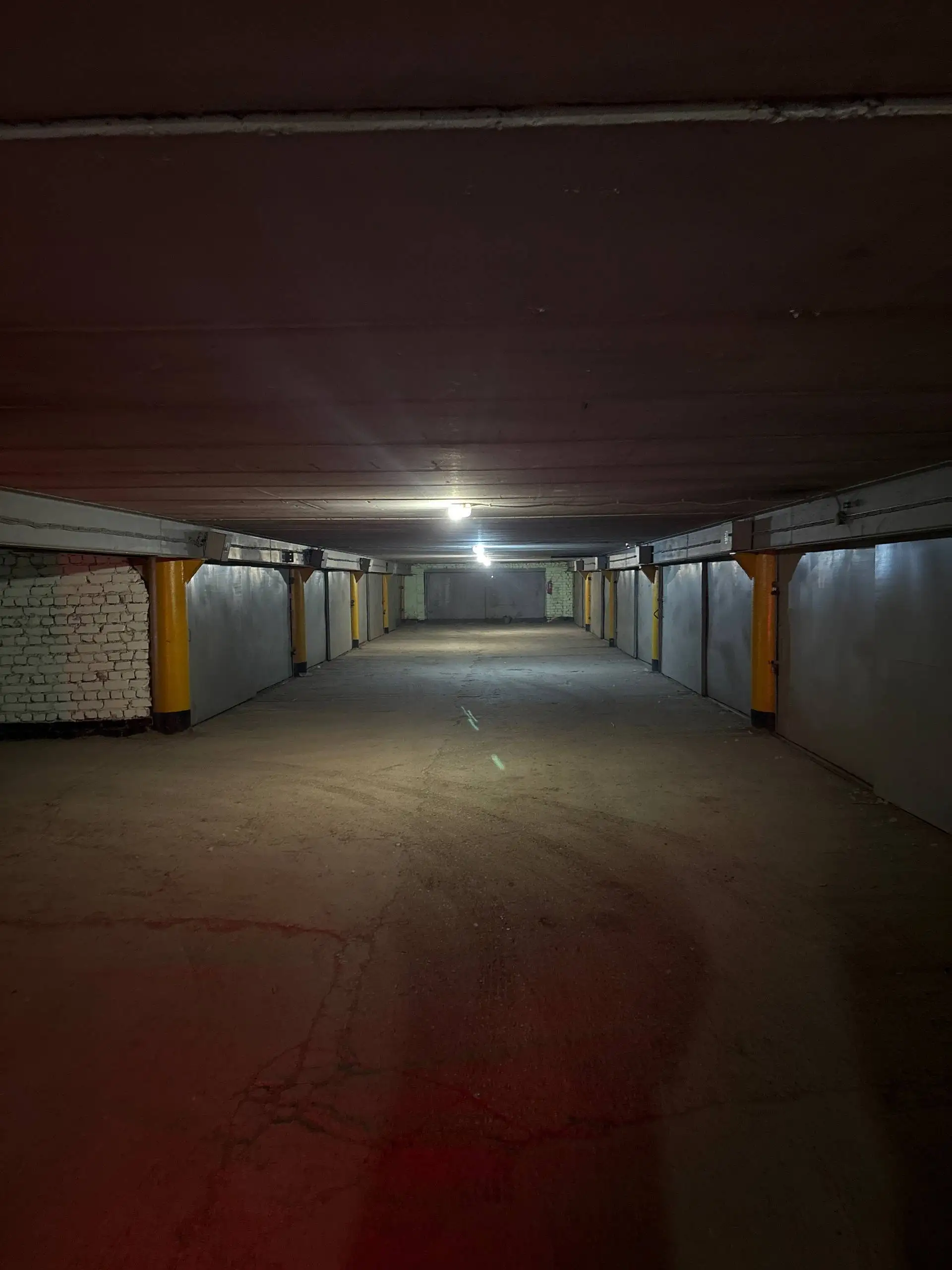 Продажа гаража 3x6 в центре Тольятти, ГСК-17 - Гаражи (Недвижимость) в Тольятти
