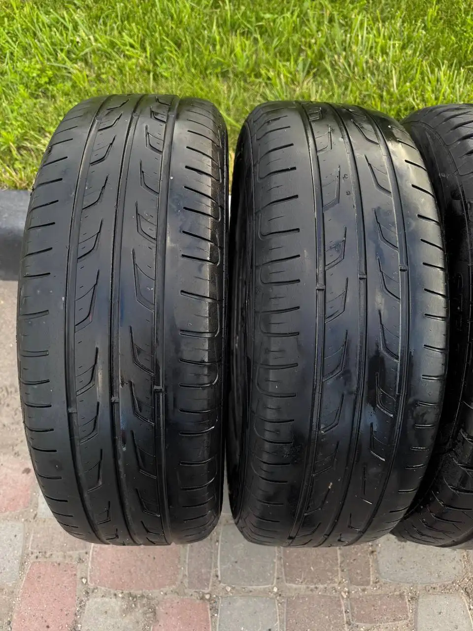 Продам зимние покрышки 195/65/15R Viatti и Cordiant - Шины, диски и колёса (Авто) в Тольятти