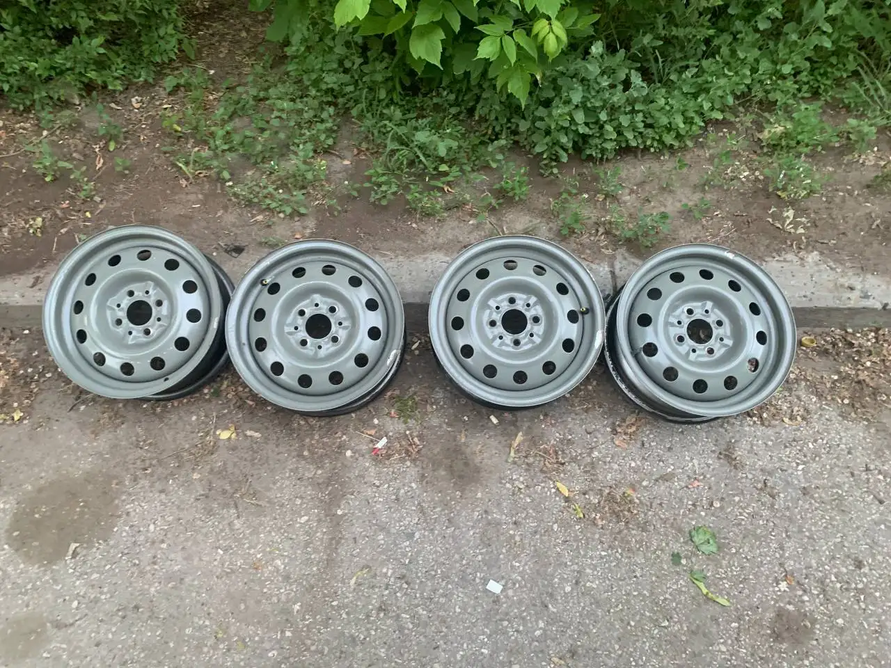 Продам 2к диски - Диски (Авто) в Тольятти