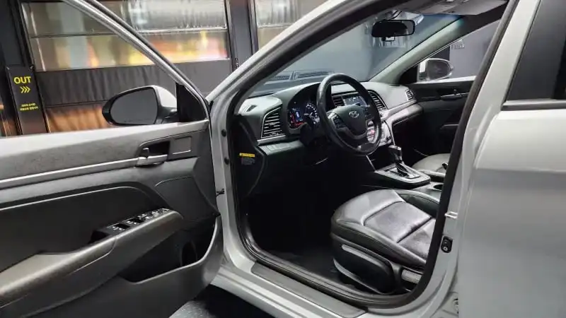 Hyundai Avante 1.6 e-VGT SMART, 2018