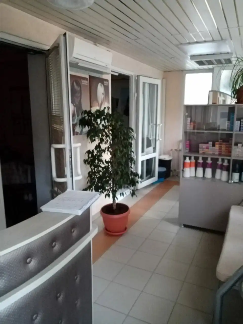 Аренда мест в салоне-парикмахерской Ариадна в Дагомысе