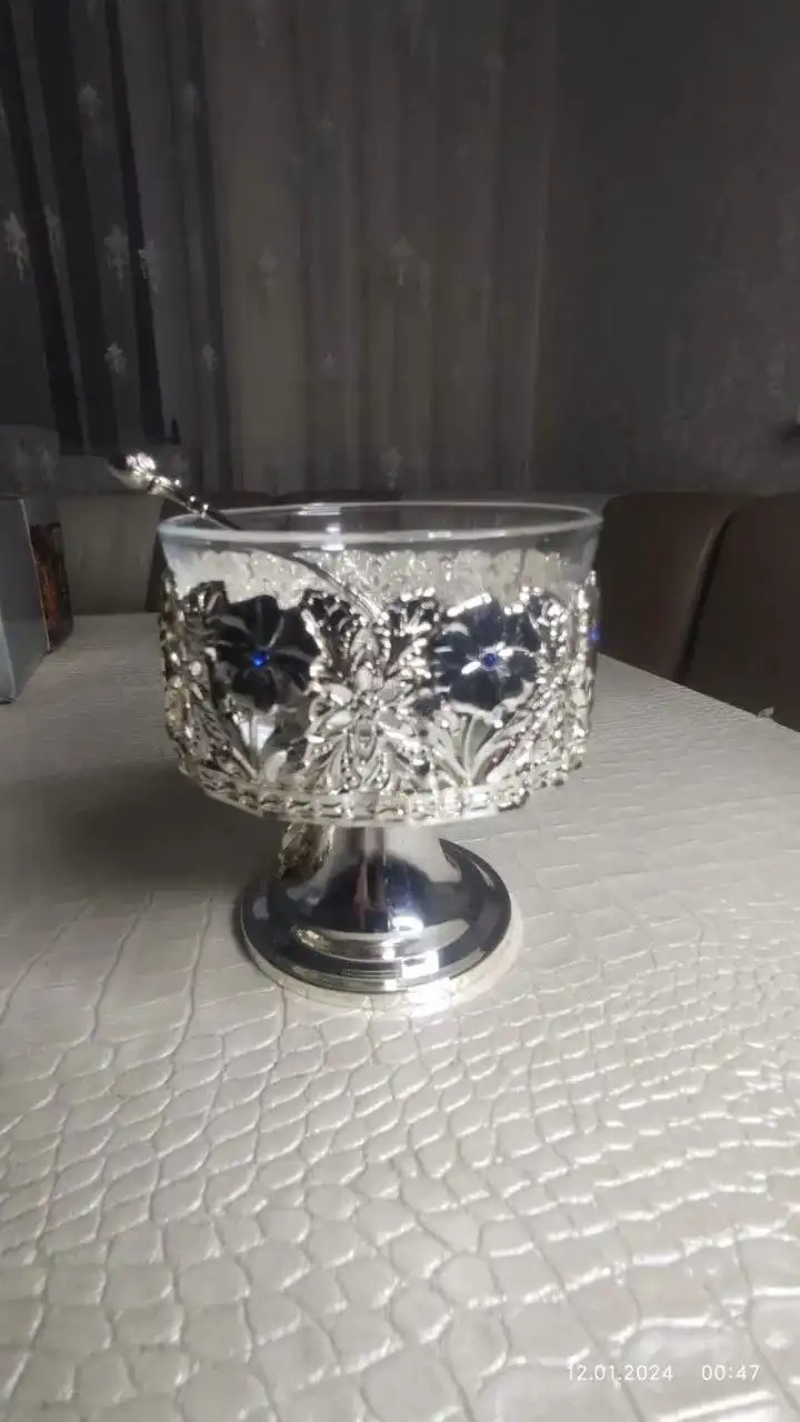 Креманка с ложечкой новая в заводской упаковке