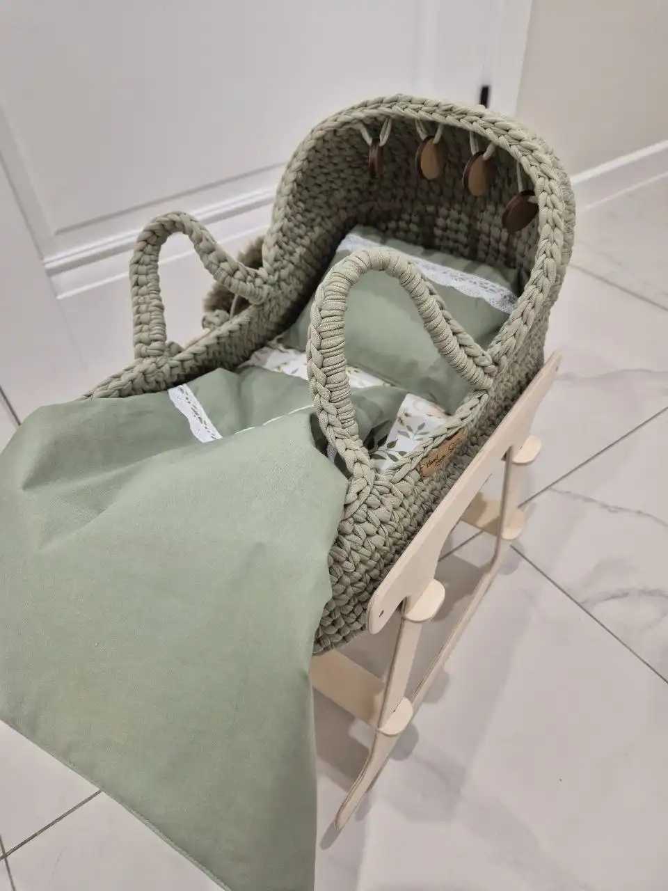 Вязаная люлька-качалка для куклы ручной работы - Рукоделие (Хобби и отдых) в Томск