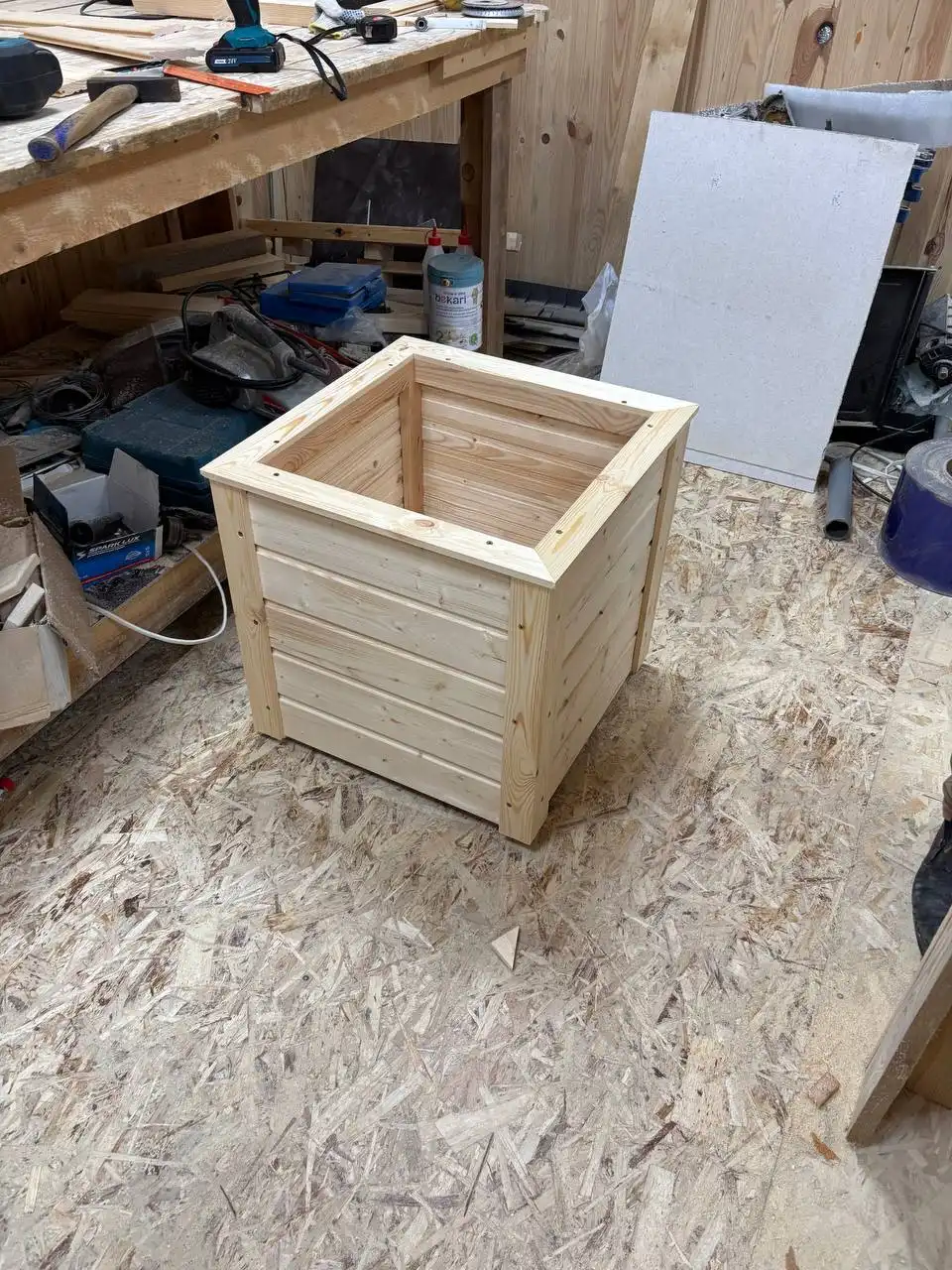 Кашпо для сада и дома из массива дерева - Садовые принадлежности (Для дома и дачи) в Томск