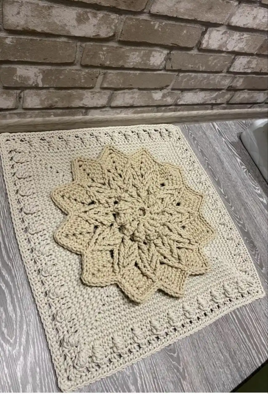Рельефный вязаный ковер на заказ - Ковры и напольные покрытия (Для дома и дачи) в Томск