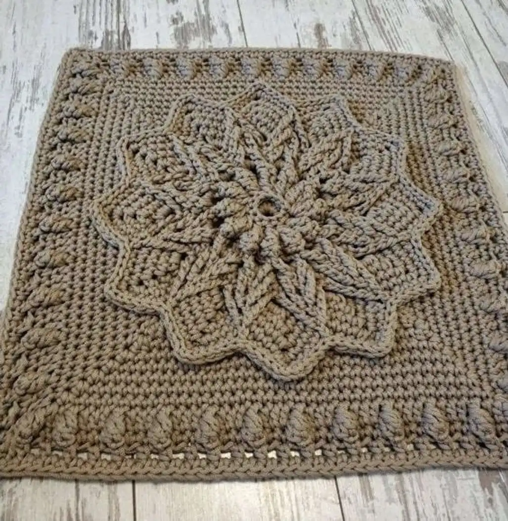 Рельефный вязаный ковер на заказ - Ковры и напольные покрытия (Для дома и дачи) в Томск