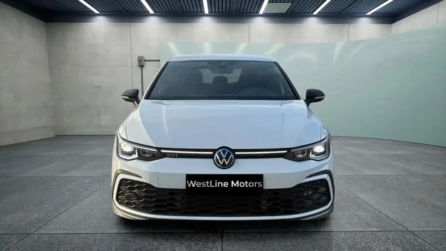 Volkswagen Golf 2023 с пробегом 36 тыс. км - Аудиосистемы в Хабаровск