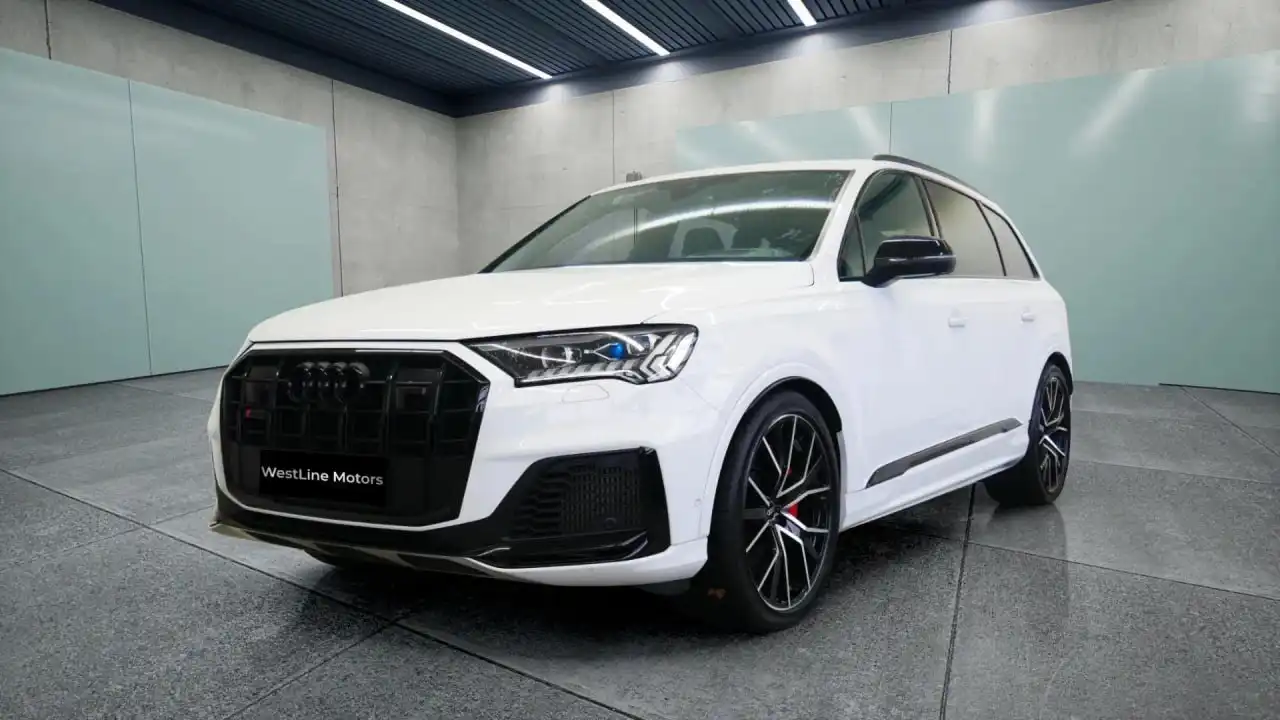 Audi SQ7 2021 с пробегом 91 000 км - Авто в Хабаровск