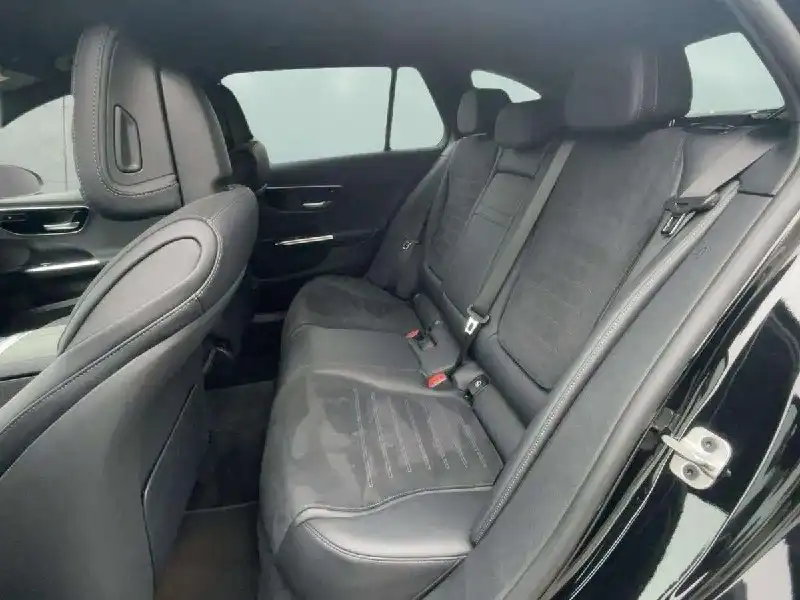 Mercedes-Benz C 220 2024 - Легковые автомобили (Авто) в Хабаровск