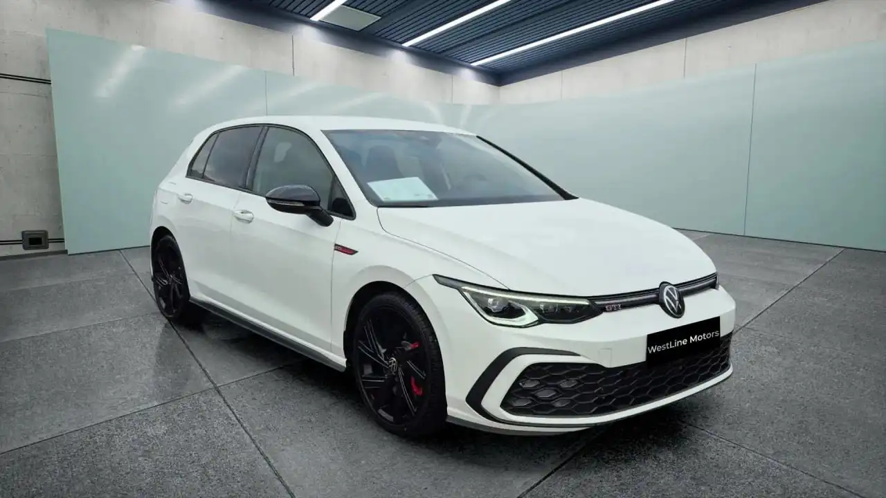 Volkswagen Golf 2023 с пробегом 33 000 км - Авто в Хабаровск