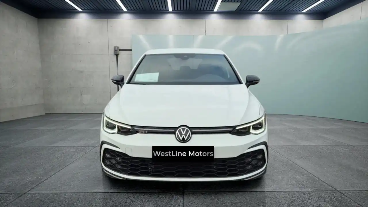 Volkswagen Golf 2023 с пробегом 33 000 км - Авто в Хабаровск