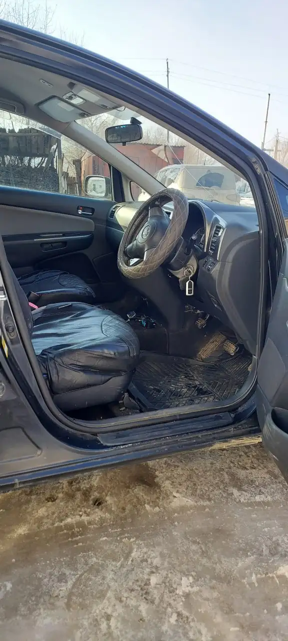 Toyota Wish 2007 года, 1.8 л, 4WD, 7 мест - Легковые автомобили (Авто) в Каменка