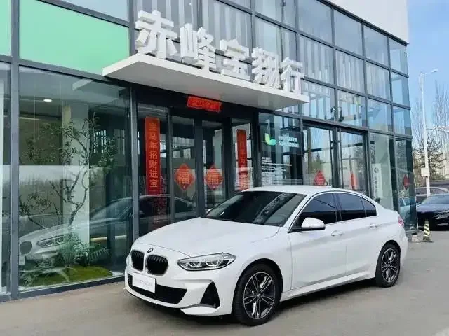 BMW 1 Series 120i M Sport Shadow Edition 2022 - Продажа автомобилей в Хабаровск