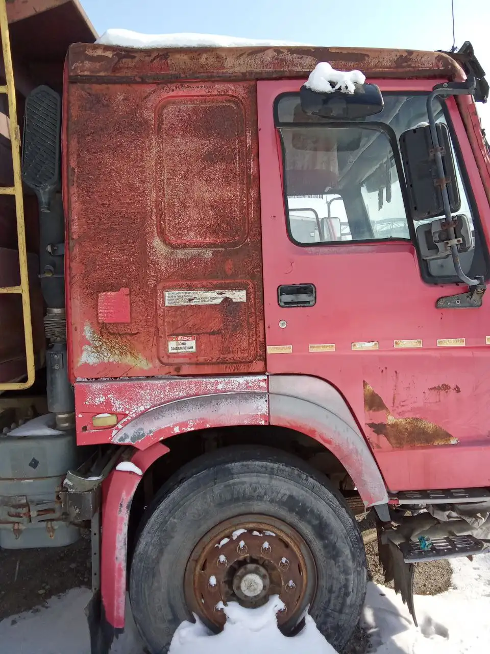 Продажа автомобиля 300к доки в порядке, ДВС живой - Авто в Хабаровск