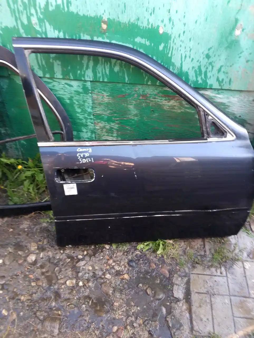 Продам две правые двери от Камри sv30 - Запчасти в Иркутск