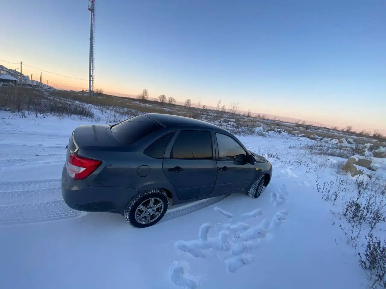 LADA Granta 2015 года выпуска - Легковые автомобили (Авто) в Самара