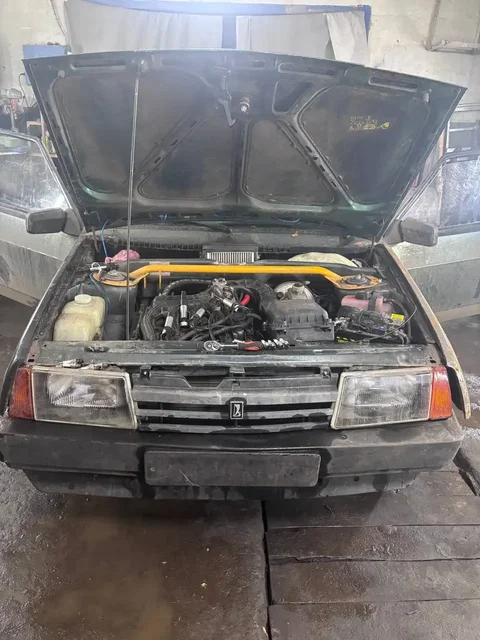 Продажа ВАЗ 2109 с двигателем 1.2 л - Домкраты в Самара