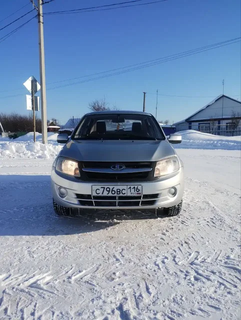 Продажа Лада Гранта 2012 года - Авто в Клявлино