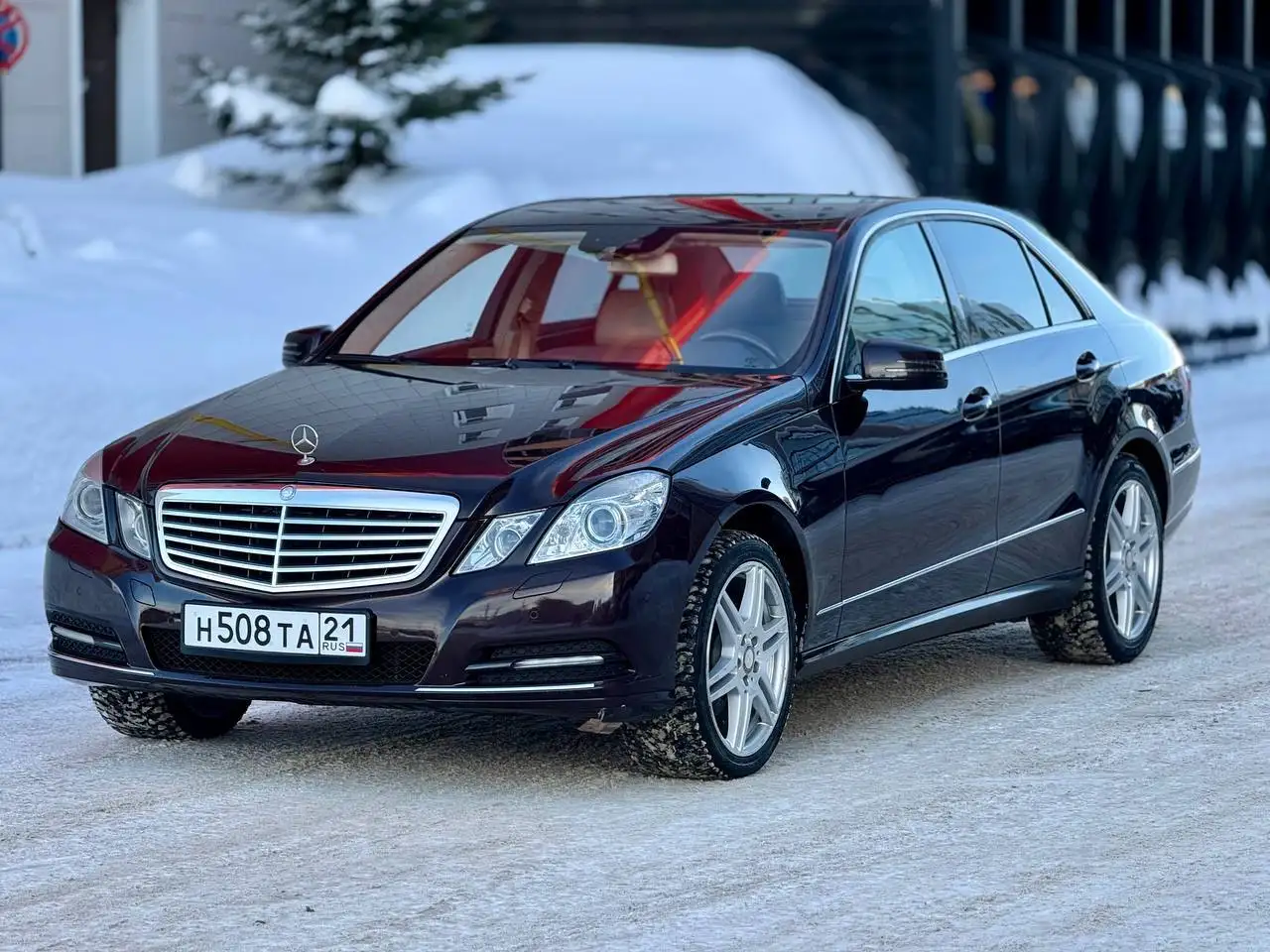 Mercedes-Benz E-class 2011 года в отличном состоянии - Легковые автомобили (Авто) в Казань