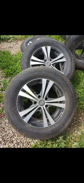 Продажа резины Yokohama R16 215/65 на литых дисках от Kia Sportage - Грузовой транспорт в Самара