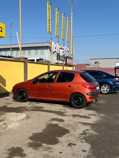 Автомобиль 2001 года в хорошем состоянии - Обмен в Самара